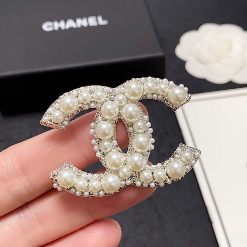 Ch*el brooches